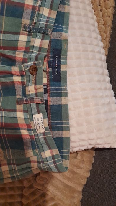 Hilfiger szorty rozmiar 32