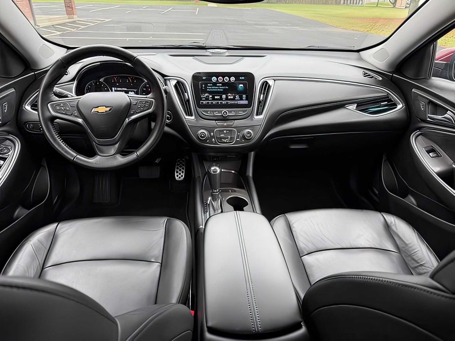 Chevrolet Malibu      2016
