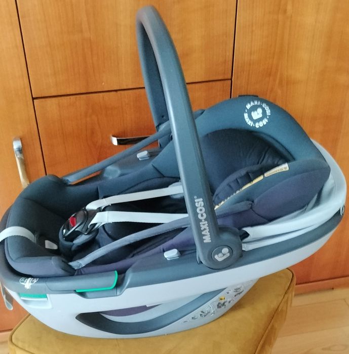 Fotelik samochodowy Maxi Cosi model Coral