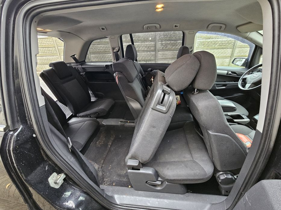 Opel Zafira 2006 рік 1.9 дизель 7 місць