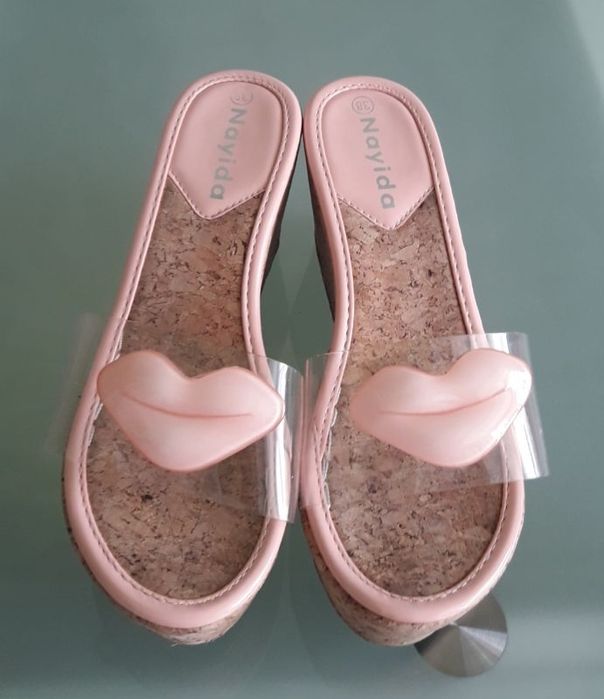 Босоножки пудрового цвета 37