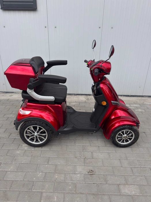 Skuter elektryczny czterokołowy dla seniora wózek inwalidzki eVoyager