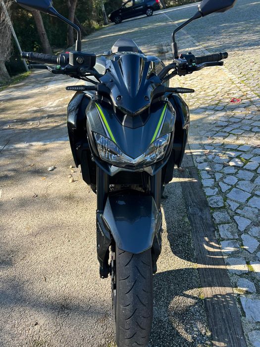 Kawasaki Z900 ano 2019