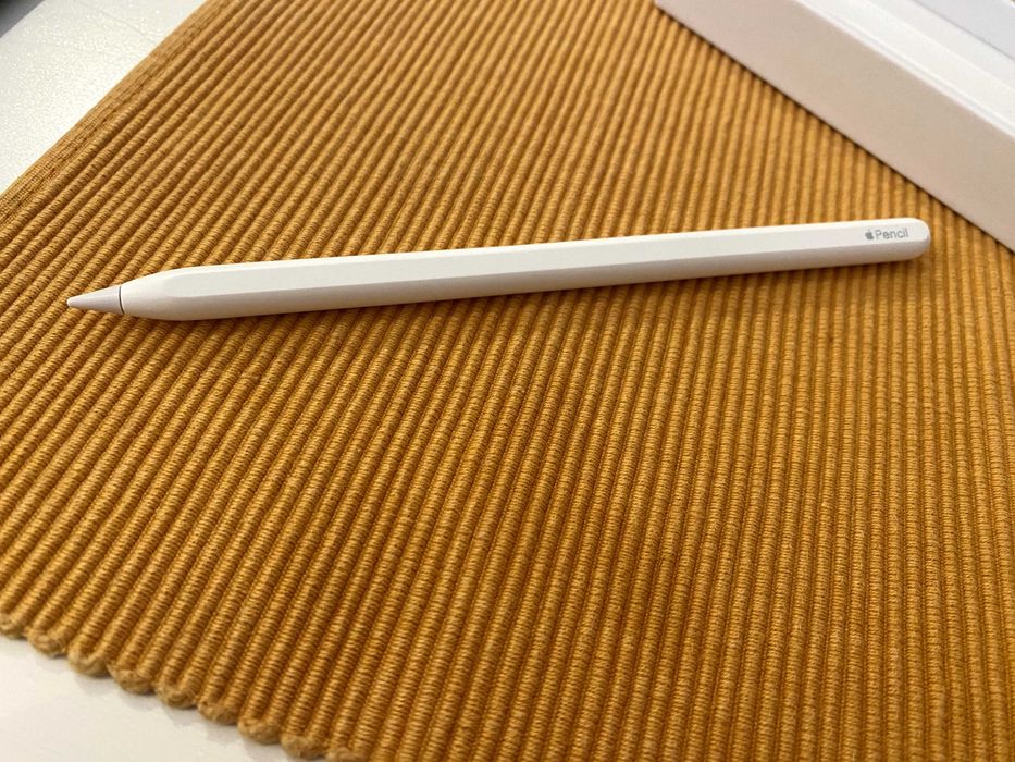 Пропоную стілус від Apple Pencil 2 стан нового