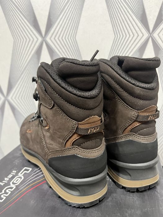 Buty gorskie zimowe trekkingowe Lowa lady gtx goretex 38 nowe