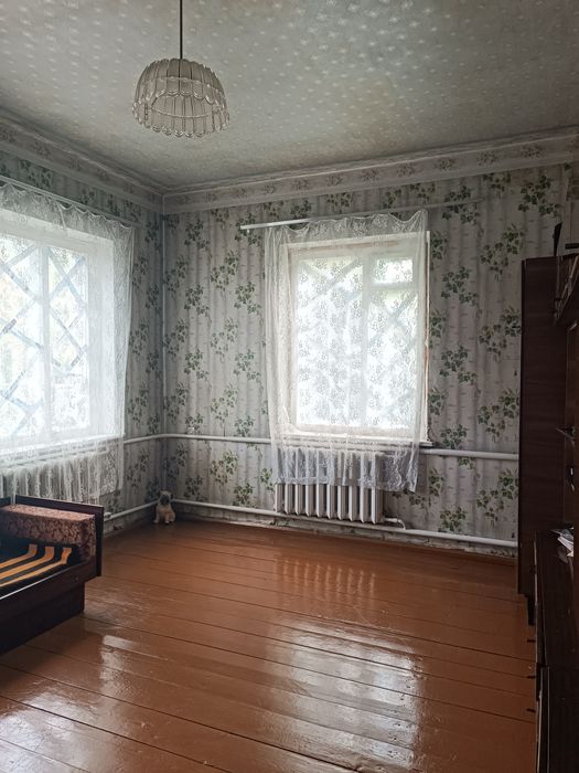 Продам пол дома центр Мерефа