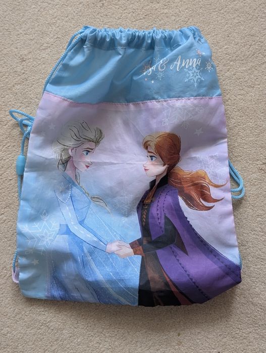 Рюкзак для девочки Холодноe сердце. Эльза и Анна. Frozen