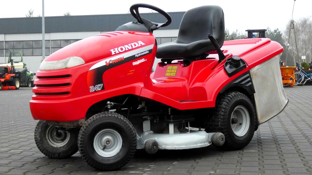 Traktorek kosiarka HONDA 2417 2 Cylindry (081205.5) - Baras