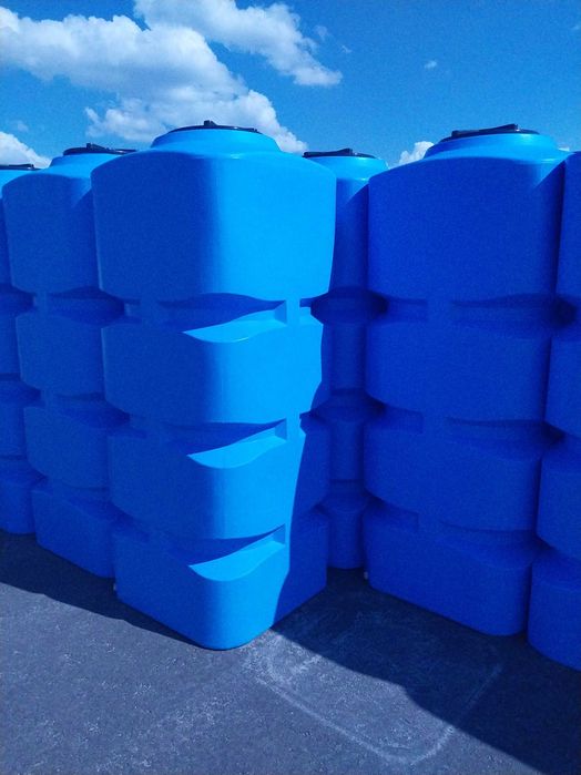 Продам пластикові бочки для води від 100 л до 15 000 л