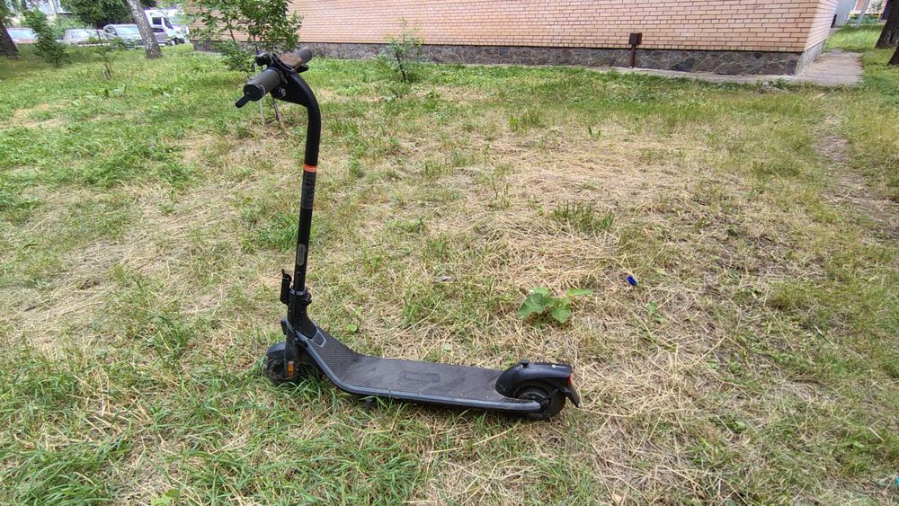 Електро самокат segway ninebot e2