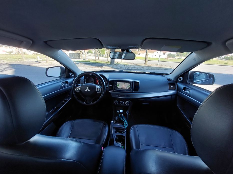 Mitsubishi Lancer Intense + 2.0 DI-D