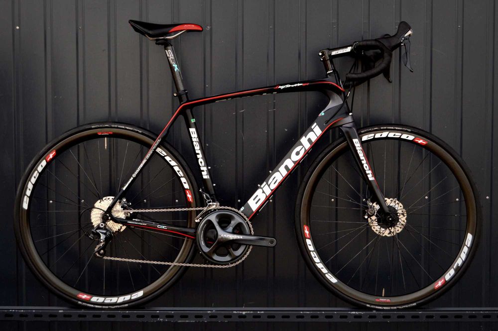 Carbonowy endurance BIANCHI INFINITO CV DISC 56 Ultegra szosa EDCO stożki faktura wysyłka