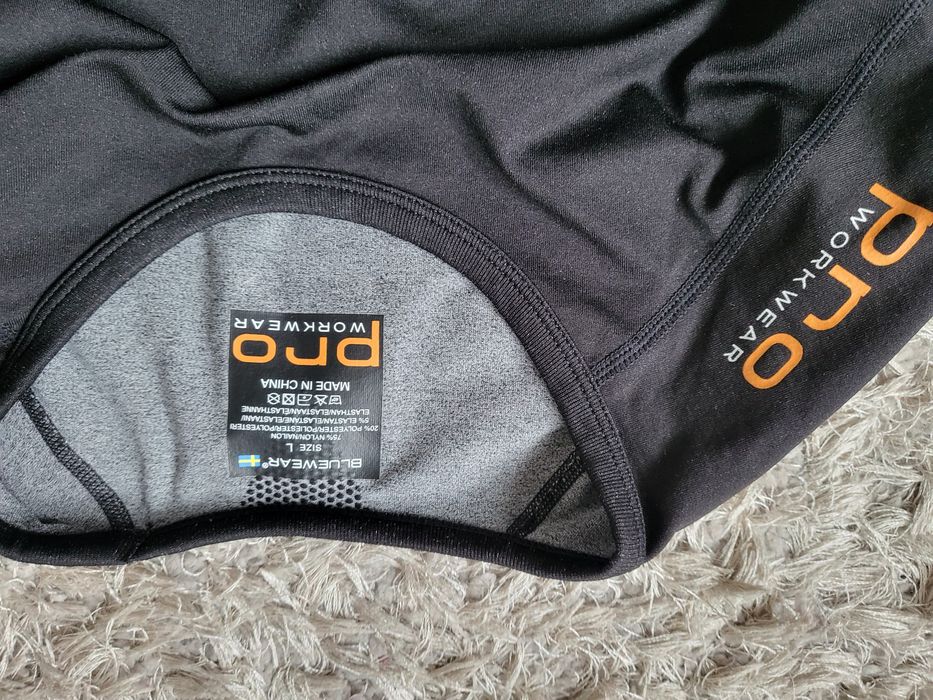 czarny komplet termoaktywny Bluewear Pro Workwear.