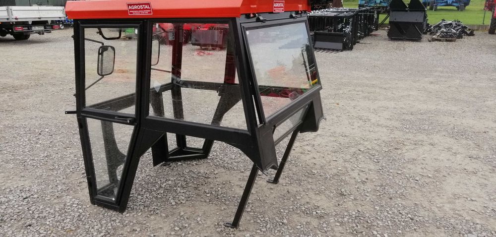 Kabina ciągnikowa do ursus C330, C360 3P mf t25 maski błotnik AGROSTAL