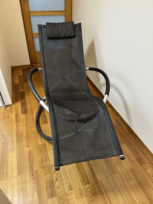Fotel bujany leżący składany