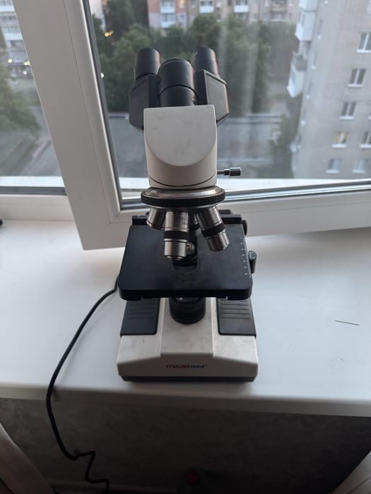Продам  бінокулярний мікроскоп  Mikromed