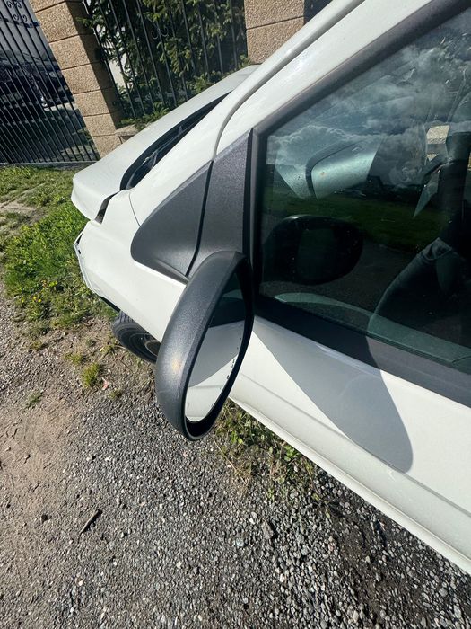 Ford Ka drzwi lewe,kompletne,klapa,zderzak tył