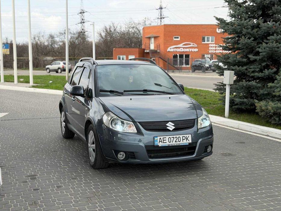 Продам Suzuki SX 4 2007 1.6механика