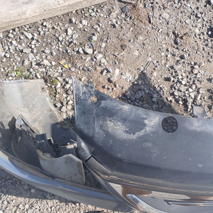 Zderzak przedni VW Passat CC Lc7z