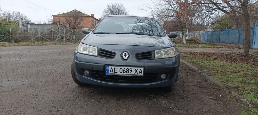 Продам Рено Меган 1.4 гбо