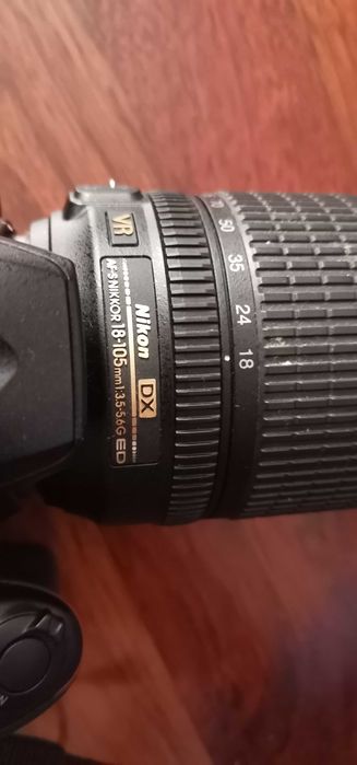 Máquina fotográfica Nikon