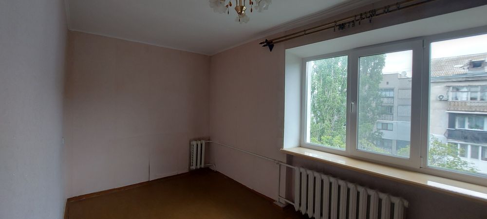 Продаєтся 3х.к Паркова (ЮТЗ)