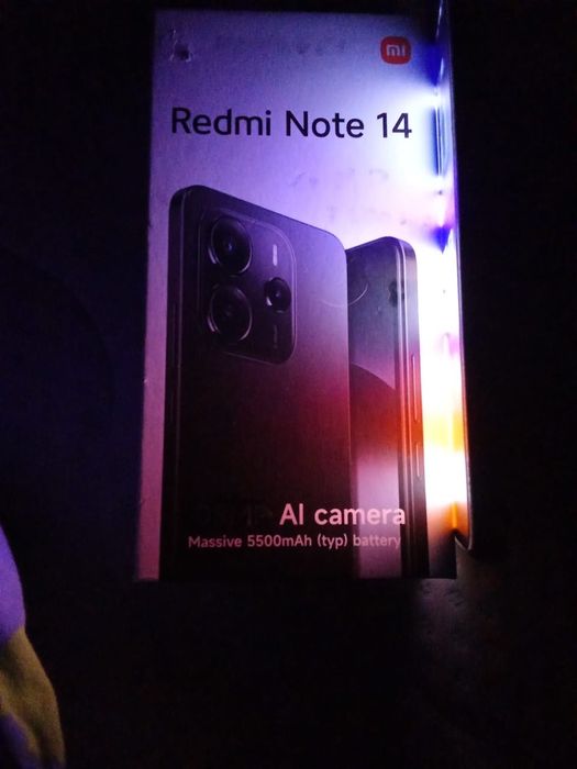 Продам смартфон redmi note 14  8/256