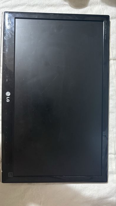 Ecra / Monitor LG