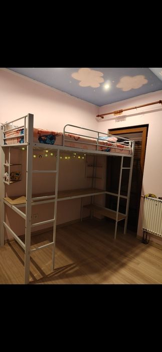 Piekne Łóżko piętrowe