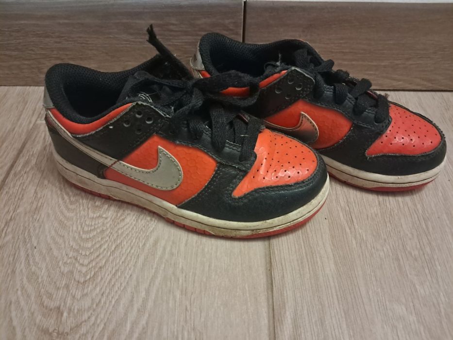 Buty sportowe chłopięce Nike r 27