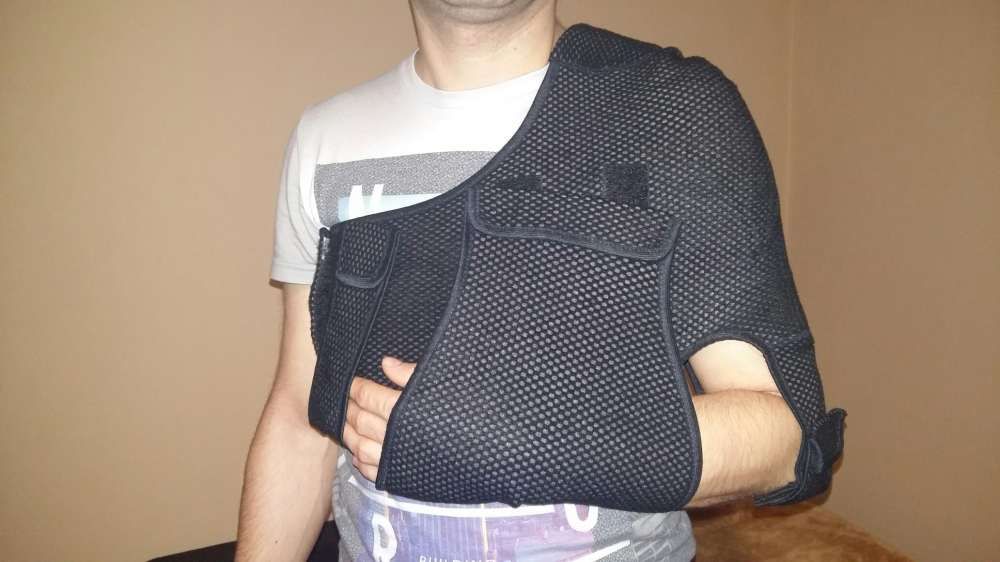 Kamizelka ortopedyczna stawu barkowego