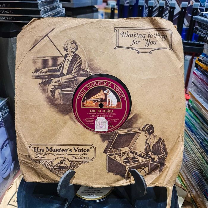 Disco 78 RPM “His Master’s Voice” – Adelina Fernandes