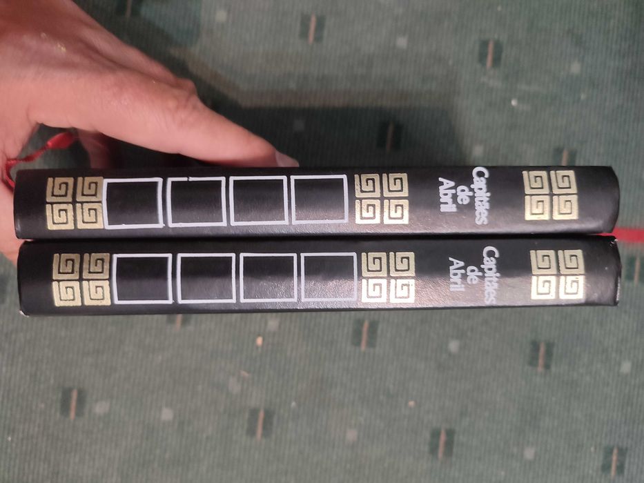 Capitães de Abril - Alexandre Pais/Ribeiro da Silva - 2 vol