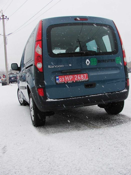 Заводской пассажир Renault Kangoo 2009 год (1,6 бензин)