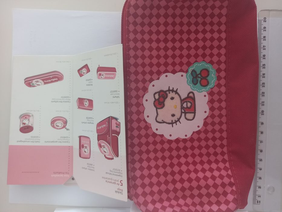 Estojo escolar da Hello Kitty64741083908995121