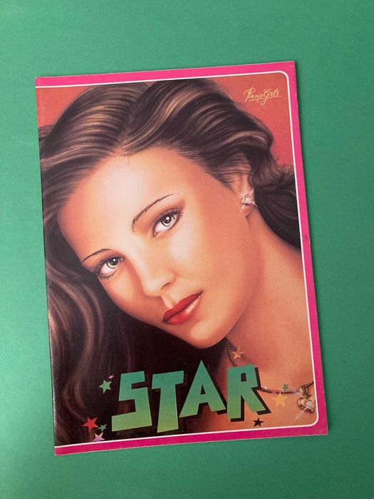 Colecção de 3 Cadernos Escolares Pin Up Girls da Ambar Anos 80