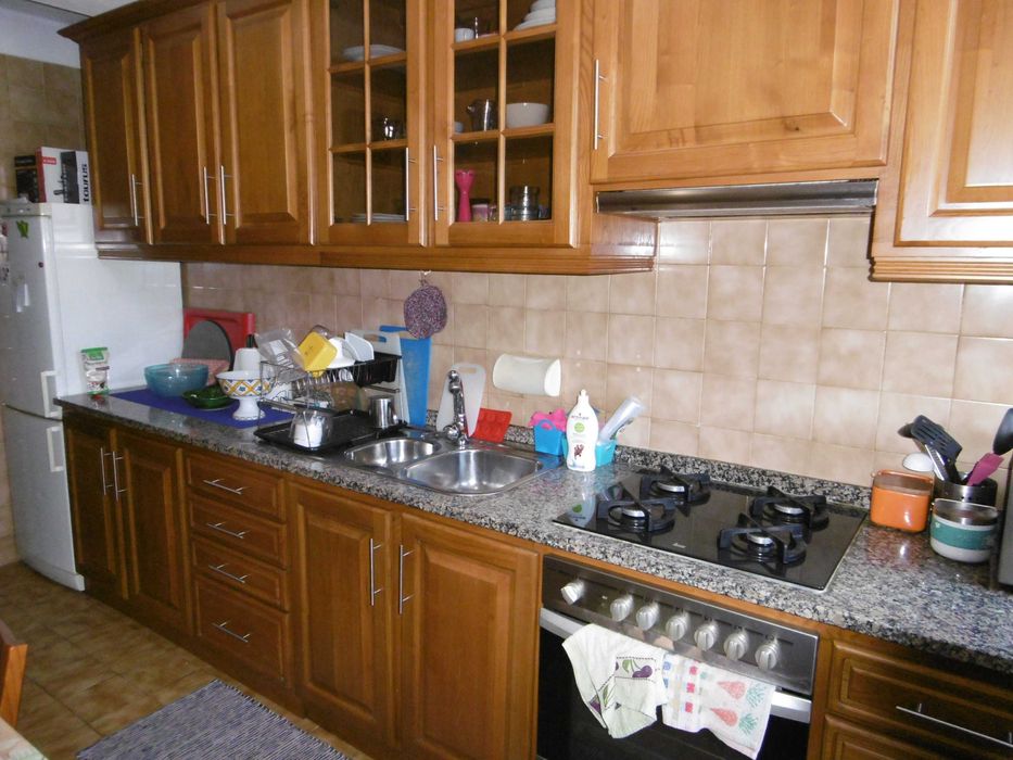 Quarto em Celas, junto aos HUC (polo III da UC)