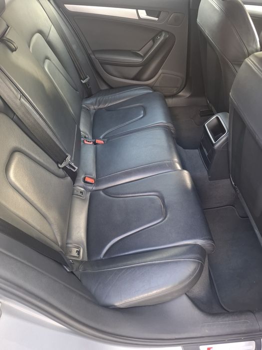 Audi A4 2.0 TDI SLINE