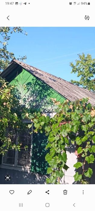 Продається дача(дерев'яний буд.30кв.м.)та 4сот.зем.в Іван.-Фр.13500дол