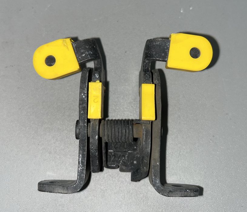 VAG VW Caddy 2020- обмежувач ходу дверей зад  ZK1299 2K7827455A