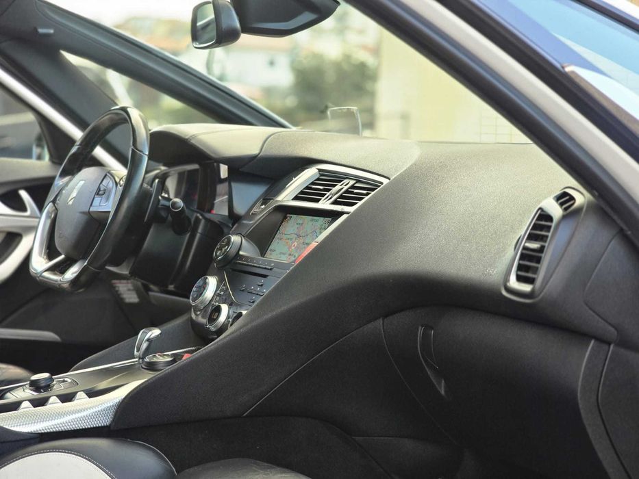 CITROEN DS5 HÍBRIDO SPORTCHIC 2.0HDI 200cv (FULL EXTRAS)