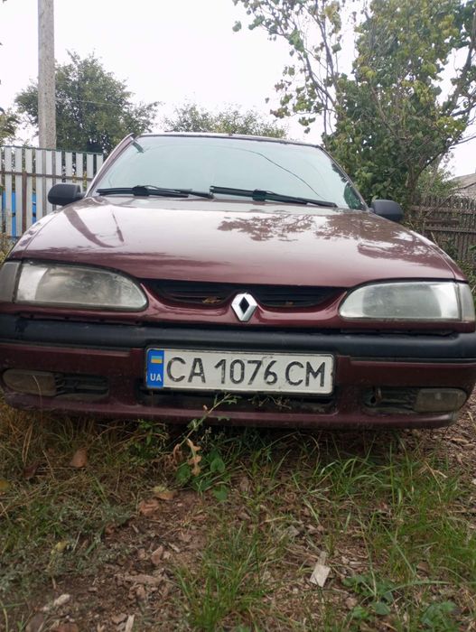 продам машину Рено 19 або обмін на Жигулі
