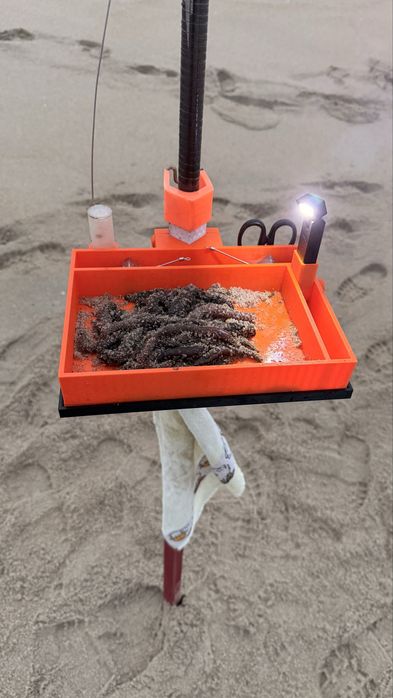 Tabuleiro pesca surfcasting com lanterna