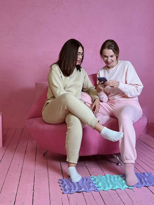 Mata sensoryczna Stimulative Rainbow 30*30cm 9 szt. Ortoto | Małpiszon