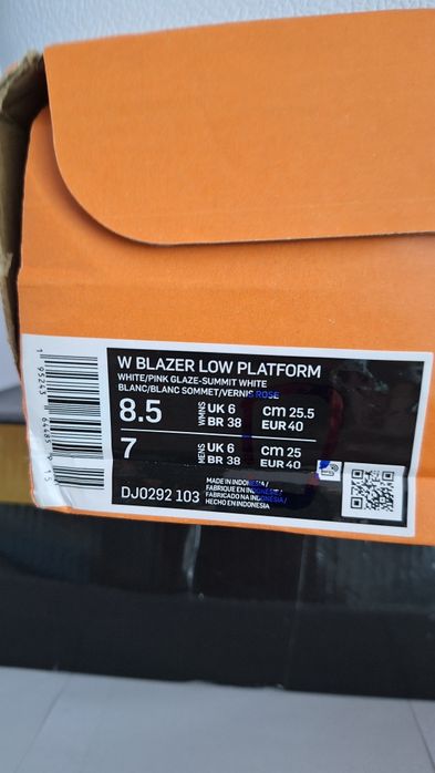 Buty nowe sportowe Nike Blazer Low Platform rozmiar 40