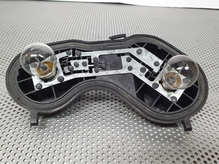 Suporte lâmpada esquerdo RENAULT Megane II (BM0/1_, CM0/1_)