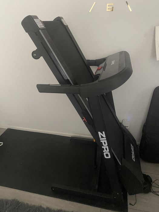 Bieżnia zipro pulse