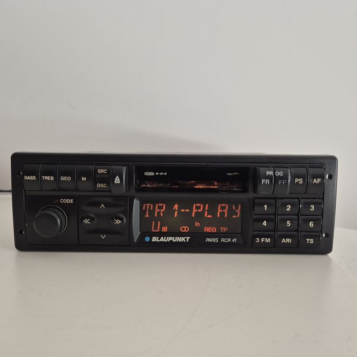 Radio Blaupunkt Paris rcr 41 z roku 1991  z Bluetooth mp3