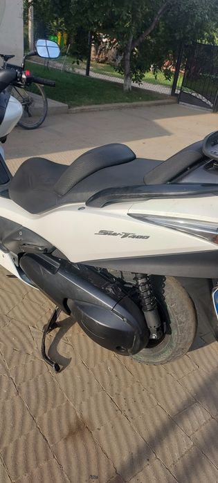 Honda Silwer Wing 400