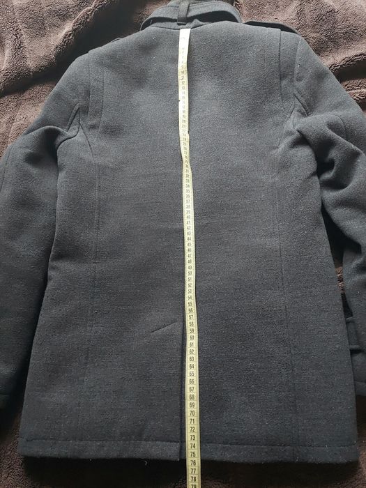 Пальто чоловіче фірми Birkel

Розмір: 48   йде на S

Стан хороший 

Д